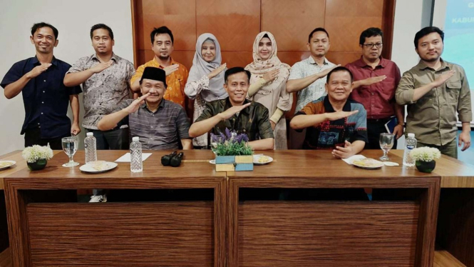 11 Anggota Dewan Pendidikan Kabupaten Bekasi