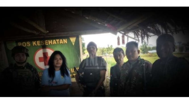 VIVA Militer: Prajurit TNI AD berhasil temukan Reva korban kekejaman OPM 