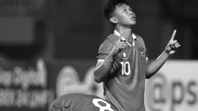 Pemain Timnas Indonesia U-17, Nabil Asyura rayakan gol