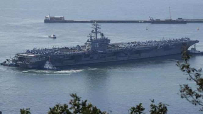 Kapal perang AS  USS Ronald Reagan bergerak ke Busan usai rudal Korut meluncur