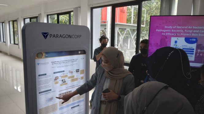 Paragon, (Paragon), menjadi perusahaan kosmetik lokal Indonesia pertama yang dapat berpartisipasi di IFSCC Congress in London 2022.