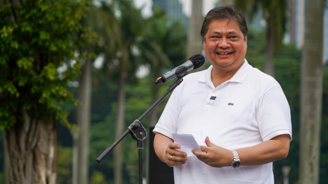 Ketum Golkar Airlangga Hartarto di Monas.