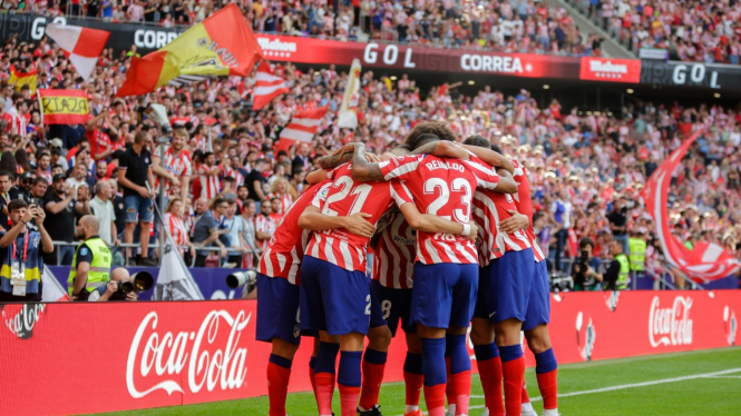 Atletico Madrid merayakan gol