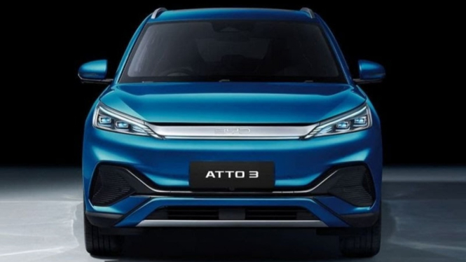 Ilustrasi gambae mobil SUV bertenaga listrik dari BYD Atto 3