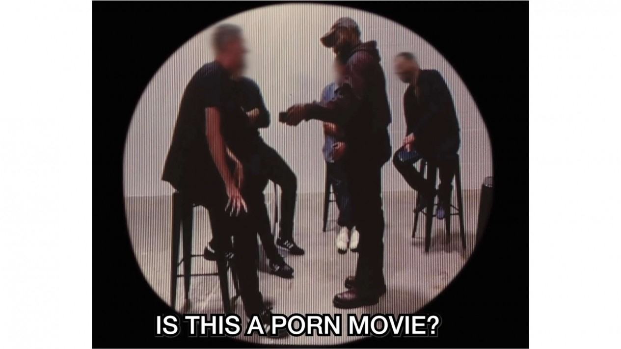 1265px x 711px - Meeting Dengan Eksekutif Adidas, Kanye West Malah Tunjukkan Film Porno