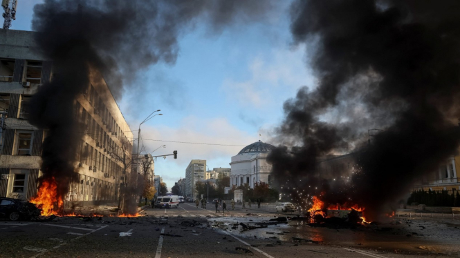 VIVA Militer: Kondisi ibukota Kiev, Ukraina, pasca serangan rudal Rusia