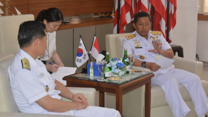 VIVA Militer: Pangkoarmada I menerima kunjungan Rear Admiral Kang Dong-Goo