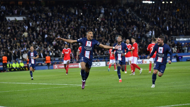 Kylian Mbappe cetak gol untuk PSG