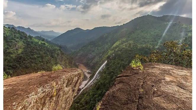 Perjalanan India