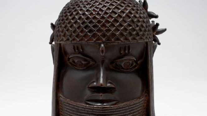 Patung perunggu kepala raja atau Orba dikembalikan ke Nigeria