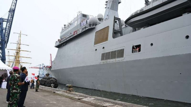 VIVA Militer: 2 Kapal Perang Korea Selatan tiba di Dermaga JICT 2 Tanjung Priok