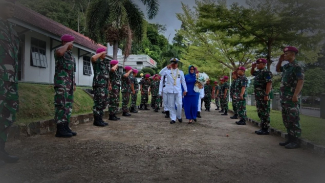 VIVA Militer: Peltu Edi Surya tinggalkan markas Kima Brigif 4 Marinir BS.