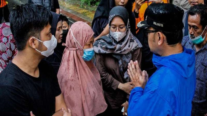 Wali Kota Bogor Bima Arya meninjau lokasi hilangnya mahasiswi IPB.