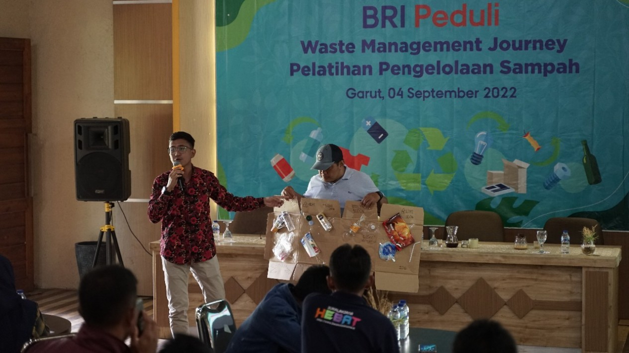 Foto Jaga Bumi Bri Peduli Ajak Masyarakat Untuk Daur Ulang Sampah Secara Terpadu 8862