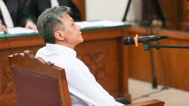 Brigjen Hendra Kurniawan, Sidang Perdana