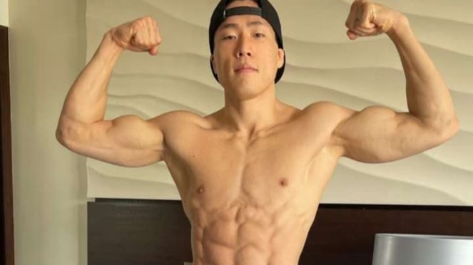 Road to UFC Makin Panas, Ki Won Bin Pamer Otot Roti Sobek Jelang Lawan Jeka