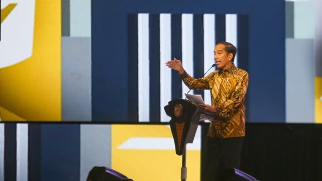Presiden Jokowi di HUT Golkar ke-58