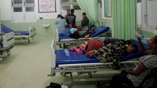 Korban keracunan massal di Boven Digoel Papua.