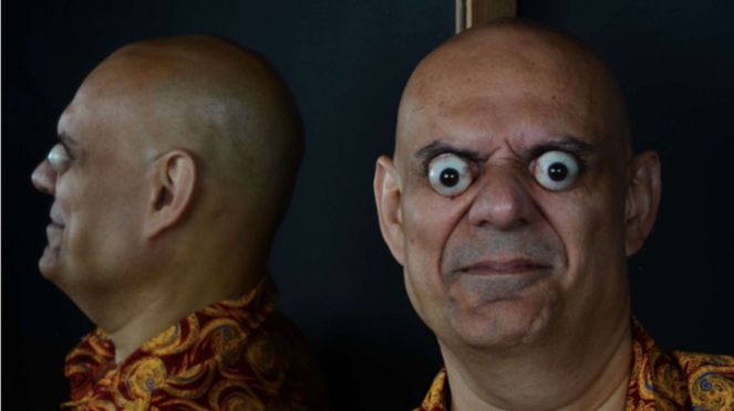 Brazilian Man Gets Guinness World Record for Farthest Eyeball Pop