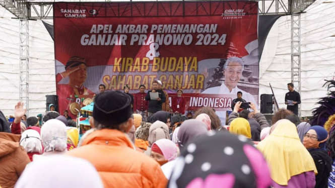 Relawan Ganjar gelar kirab budaya di Dieng, Banjarnegara, Jawa Tengah.