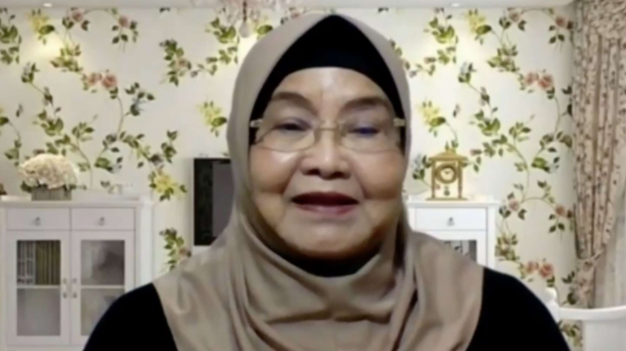 Foto Mantan Menkes Siti Fadilah Supari Beberkan Efek Jangka Panjang