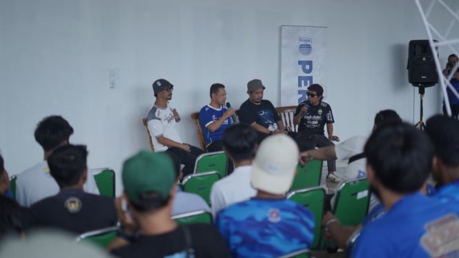 Persib Bandung hadirkan program Sampurasun bersama Viking Persib Club