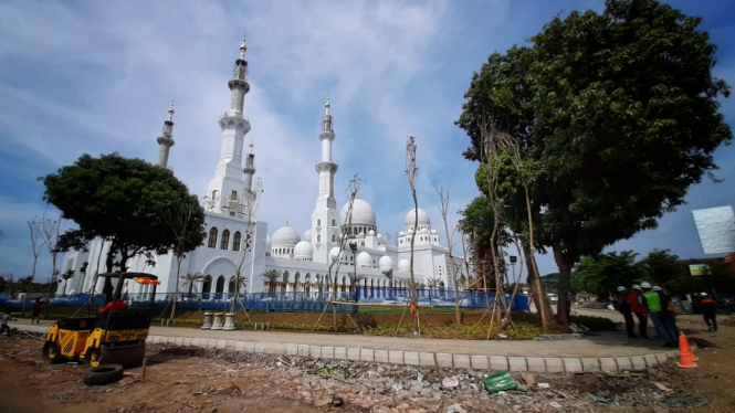 Penampakan Masjid Sheikh Zayed untuk Jokowi.