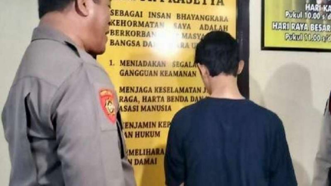 Mahasiswa di Makassar ditangkap polisi karena tipu ojol.