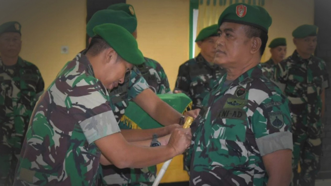 VIVA Militer: Upacara pelepasan Kapten Inf Mulyadi.