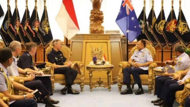 VIVA Militer: KSAU Marsekal TNI Fadjar bertemu dengan CAF RAAF di Mabesau