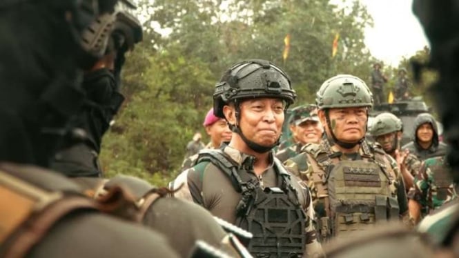 VIVA Militer: Panglima TNI Jenderal Andika Perkasa bersama KSAL Yudo Margono