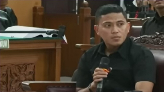 Ajudan Ferdy Sambo, Adzan Romer bersaksi di persidangan