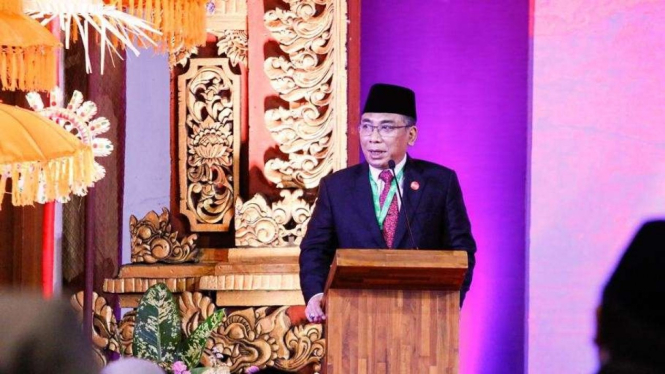 Ketua Umum PBNU KH Yahya Cholil Staquf atau Gus Yahya, 