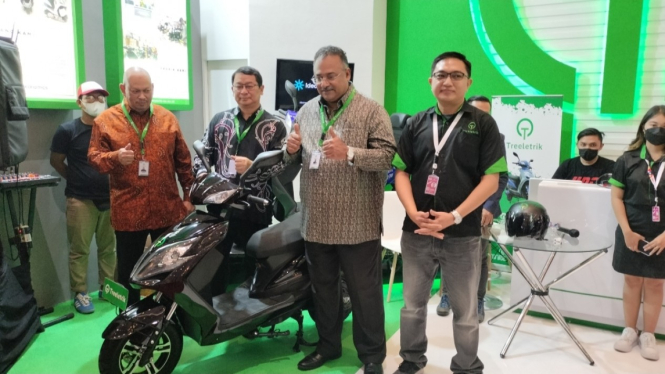 Peresmian motor listrik baru dari Treeletrik di IMOS 2022