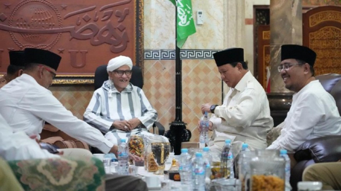 Prabowo Subianto bertemu Rais Aam NU KH Miftachul Akhyar.