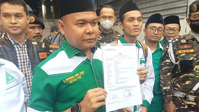 Ketua GP Ansor DKI Jakarta Ainul Yakin melaporkan Faizal Assegaf ke polisi