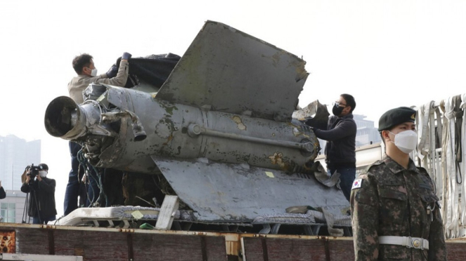 Puing-puing rudal Korut yang diamankan militer Korsel, mirip punya Rusia