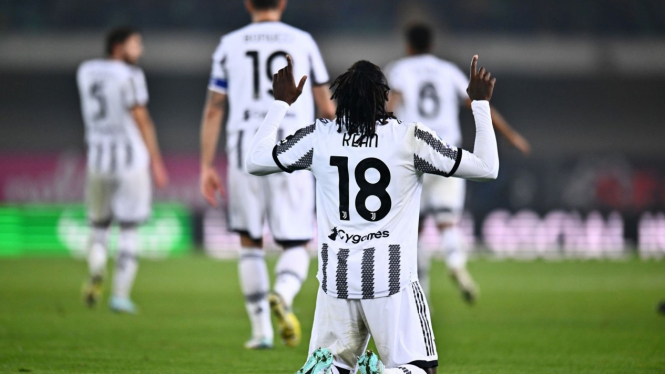 Penyerang Juventus, Moise Kean merayakan gol