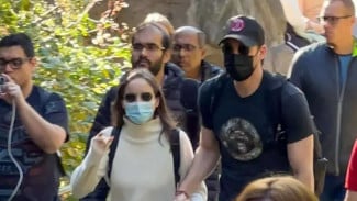 Alba Baptista Rekam Video Bareng Chris Evans, Resmi Pacaran Go Public?