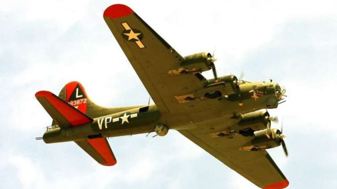 Pesawat militer B-17 yang digunakan selama perang dunia II