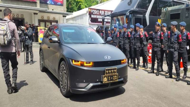 Mobil listrik menjadi kendaraan dinas Kapolri di KTT G20