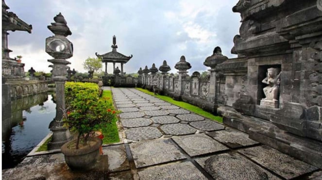 Monumen Bajra Sandhi