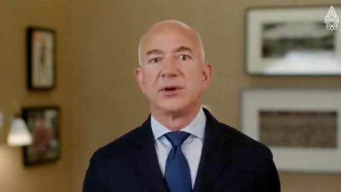 Jeff Bezos.