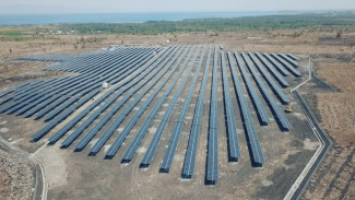 Kembangkan PLTS, PT Bukit Asam dan PT Timah Resmi Teken MoU