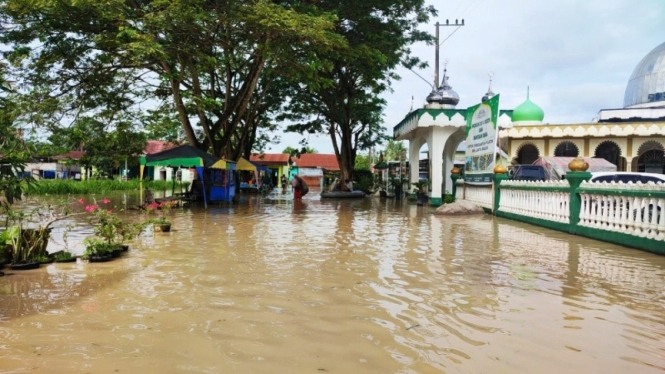  Banjir melanda Kabupaten Serdang Bedagai.