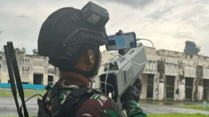 VIVA Militer: Prajurit Kopasgat jatuhkan drone liar di area perhelatan KTT G20