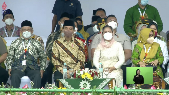 Presiden Jokowi menghadiri Muktamar Muhammadiyah ke-48 Solo
