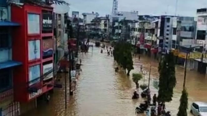 Ribuan Rumah Di Medan Terendam Banjir, Ratusan Warga Dievakuasi