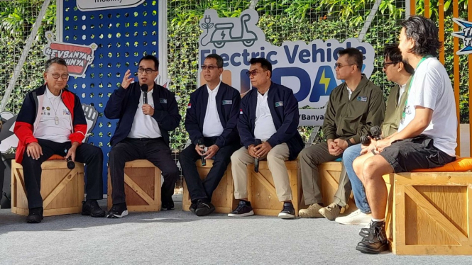 Menteri Perhubungan Budi Karya Sumadi di acara Electric Vehicle 'Funday'.
