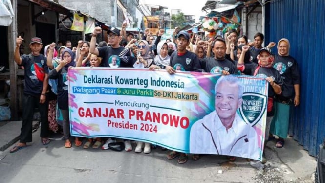 Kowarteg Indonesia bersama pedagang pasar dan juru parkir dukung Ganjar presiden
